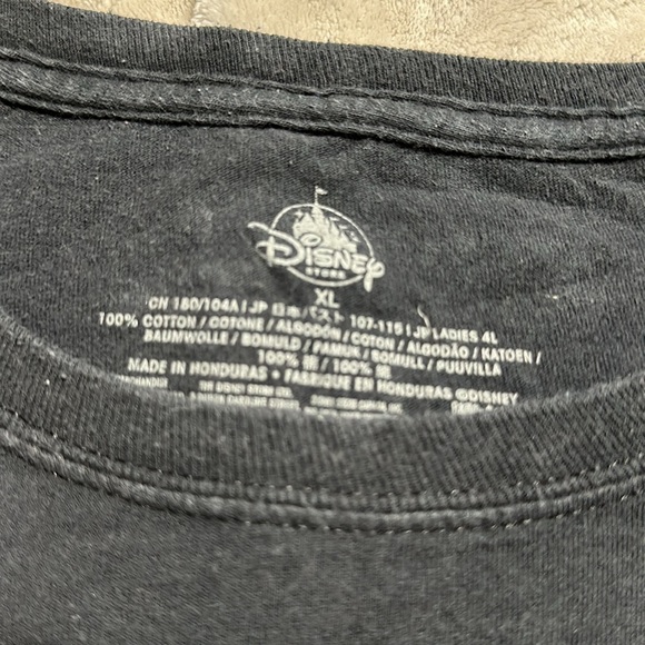 Black Panther women’s tshirt size XL - Picture 3 of 3